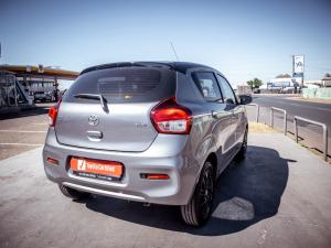 Toyota Vitz 1.0 XR auto - Image 2