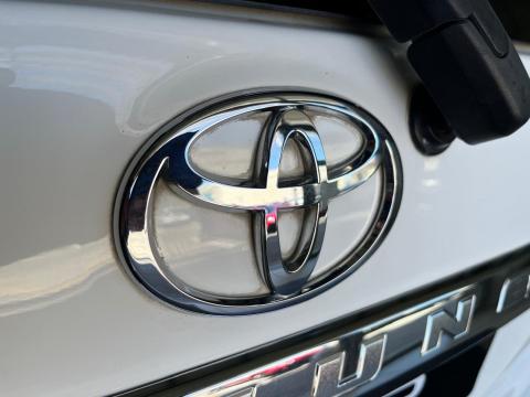 Image Toyota Fortuner 3.0D-4D Ltd edition