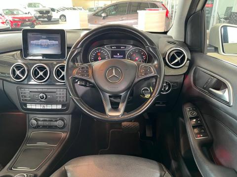 Image Mercedes-Benz B-Class B220d