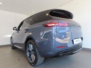 Land Rover Range Rover Sport D350 Dynamic HSE - Image 11