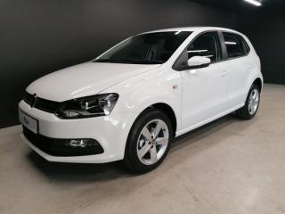 Volkswagen Polo Vivo hatch 1.6 Comfortline auto