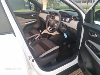 Nissan Magnite 1.0 Visia auto