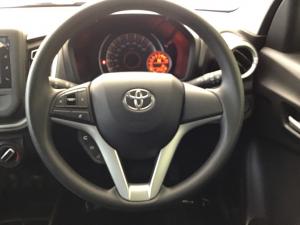 Toyota Vitz 1.0 XR auto - Image 9