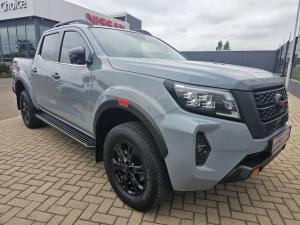 2021 Nissan Navara 2.5DDTI PRO-4X 4X4 automatic D/C