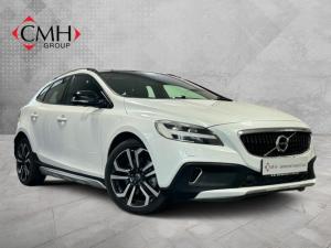 2018 Volvo V40 Cross Country D4 Inscription