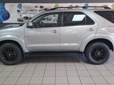 Image Toyota Fortuner 3.0D-4D Ltd edition auto