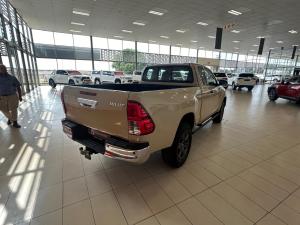 Toyota Hilux 2.4GD-6 Xtra cab Raider manual - Image 5