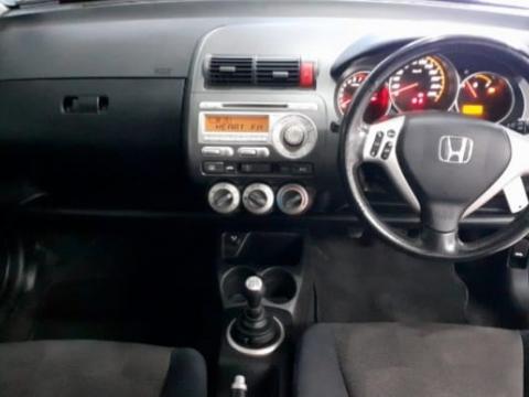 Image Honda Jazz 1.5