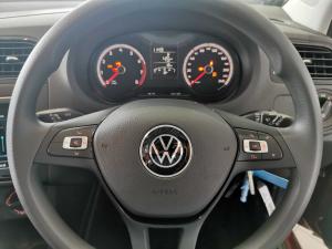 Volkswagen Polo Vivo hatch 1.4 Life - Image 5