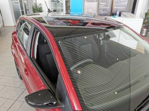 Volkswagen Polo Vivo hatch 1.4 Life - Image 6