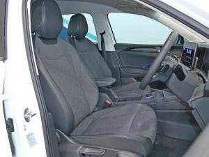 Volkswagen Tiguan 1.4TSI Life - Image 11