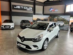 2020 Renault Clio IV 900T Authentique 5-Door