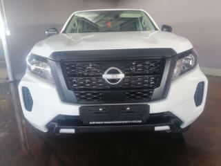 Nissan Navara 2.5DDTi double cab XE