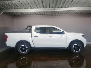 Nissan Navara 2.5DDTi double cab XE