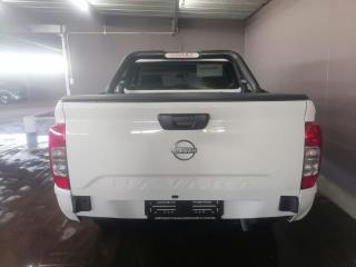 Nissan Navara 2.5DDTi double cab XE