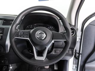 Nissan Navara 2.5DDTi single cab SE