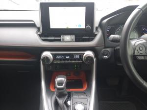 Toyota RAV4 2.5 Hybrid GX-R E-Four - Image 8