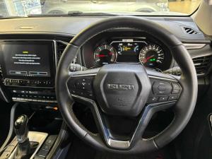 Isuzu mu-X 3.0TD LSE 4x4 - Image 21