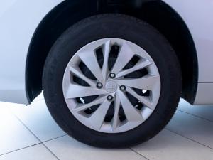 Toyota Starlet 1.5 Xi - Image 10