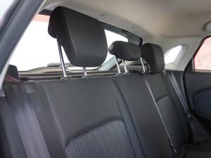 Toyota Starlet 1.5 Xi - Image 32