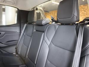 Isuzu D-Max 1.9TD double cab LS auto - Image 12