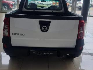 Nissan NP200 1.6i