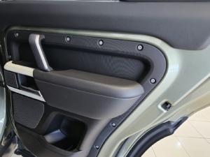 Land Rover Defender 110 D300 X-Dynamic HSE - Image 20