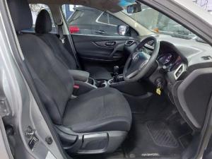 Nissan Qashqai 1.2T Visia - Image 12