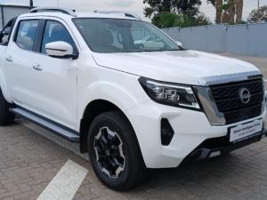 2024 Nissan Navara 2.5DDTI LE/LE Plus automatic D/C