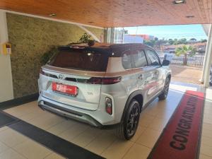 Toyota Urban Cruiser 1.5 XR automatic - Image 4