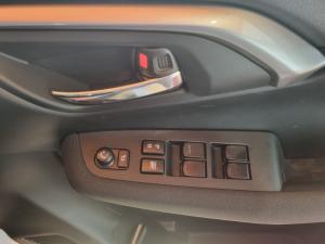 Toyota Urban Cruiser 1.5 XR automatic - Image 8