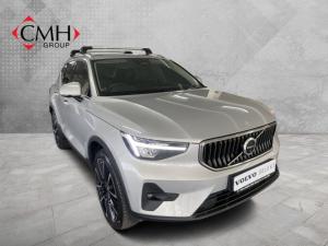 2023 Volvo XC40 B5 AWD Ultimate Bright