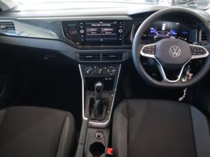 Volkswagen Polo hatch 1.0TSI Life auto - Image 19
