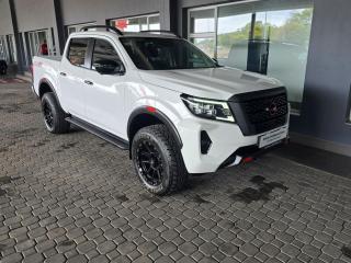 Nissan Navara 2.5DDTi double cab PRO-4X 4x4