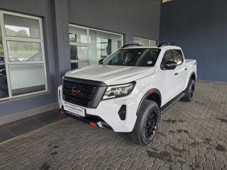 Nissan Navara 2.5DDTi double cab PRO-4X 4x4