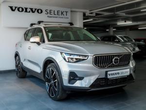 2024 Volvo XC40 B3 Plus Dark