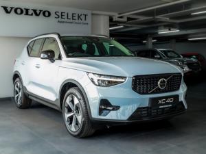 2024 Volvo XC40 B3 Plus Dark