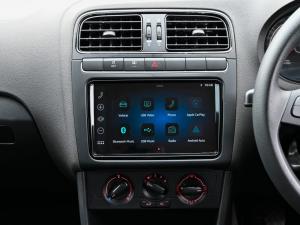 Volkswagen Polo Vivo hatch 1.4 Life - Image 9