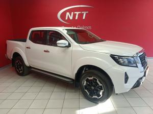 2022 Nissan Navara 2.5DDTI LE/LE Plus automatic D/C