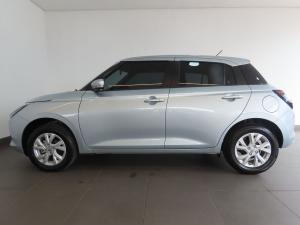 Suzuki Swift 1.2 GL+ auto - Image 4