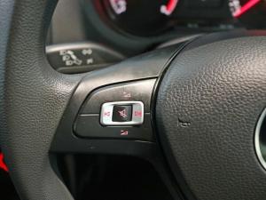Volkswagen Polo Vivo hatch 1.4 Comfortline - Image 15