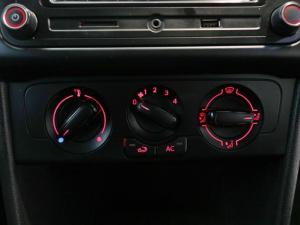 Volkswagen Polo Vivo hatch 1.4 Comfortline - Image 15