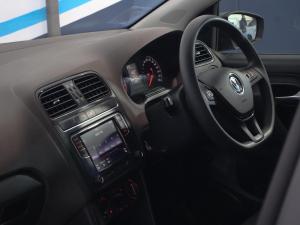 Volkswagen Polo Vivo hatch 1.4 Trendline - Image 23