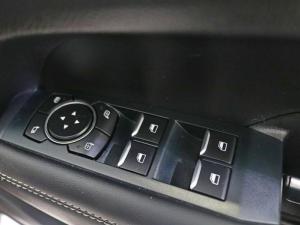Volkswagen Amarok 2.0BiTDI double cab Style 4Motion - Image 17
