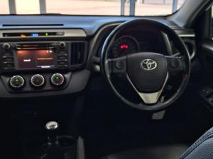 Toyota RAV4 2.0 GX - Image 8
