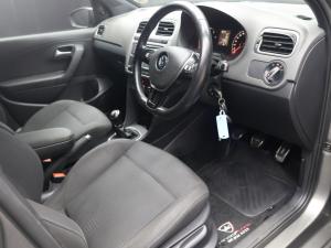 Volkswagen Polo Vivo hatch 1.0TSI GT - Image 9