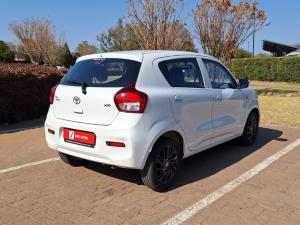 Toyota Vitz 1.0 XR auto - Image 2