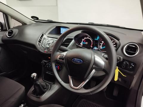 Image Ford Fiesta 5-door 1.0T Trend