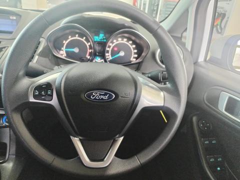 Image Ford Fiesta 5-door 1.0T Trend