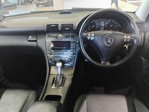 Image Mercedes-Benz C230 V6 Coupe automatic